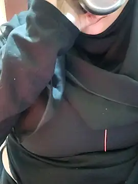 Indian-Nazia's cam snapshot