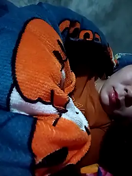 vangkt-cute's cam snapshot