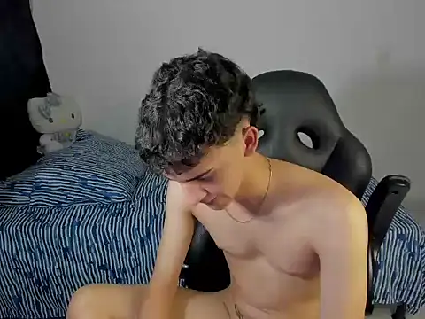 cml0_'s cam snapshot