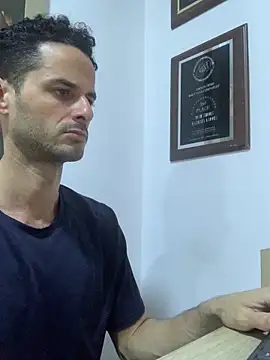 gatoquiles live sex cam