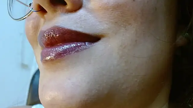 miss_evoleth2 live sex cam