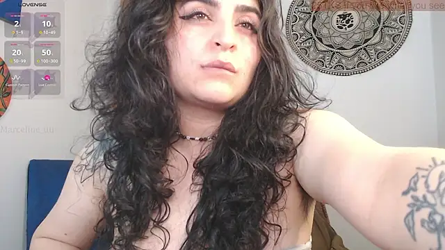 Marci_owo live sex cam
