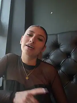 AliceTeenager___'s cam snapshot