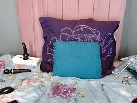 SWEETBERRYxXx's cam snapshot