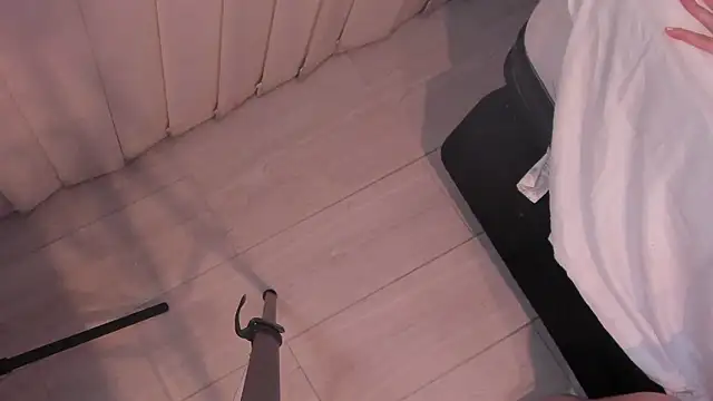 Angel_zafiros's cam snapshot