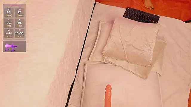 _CurlyGirl_'s cam snapshot