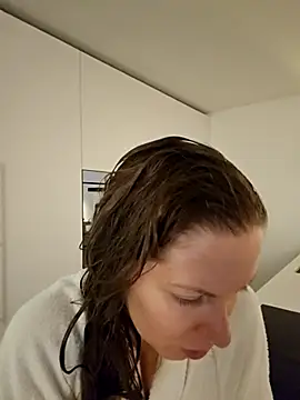 Nova-Lee live sex cam