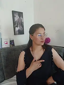 Alana_steel_1's cam snapshot