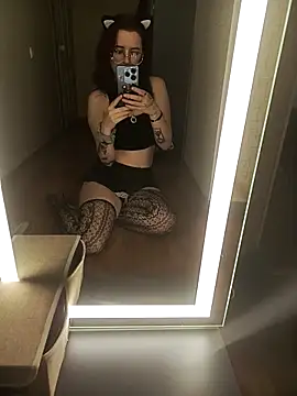 Persefoha's cam snapshot