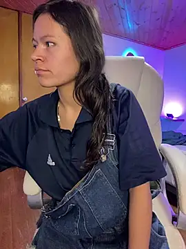 Ninffa_pinkk21's cam snapshot