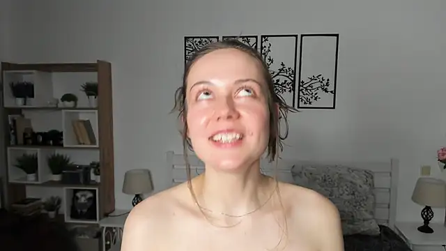 MalvinaTrafford's cam snapshot