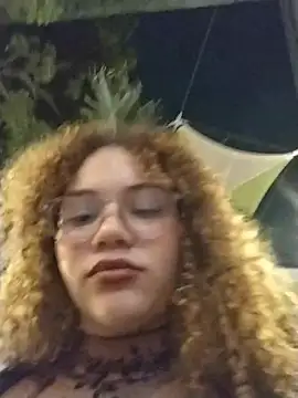 SirenRouge_69 live sex cam