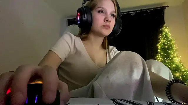 axin_burnell's cam snapshot