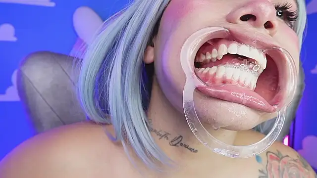 miss_keisi's cam snapshot