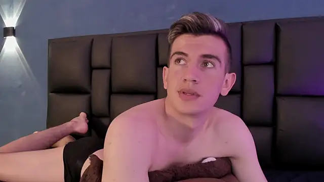 MikaelSlow's cam snapshot