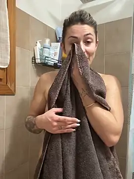 petrouchkaaa_'s cam snapshot