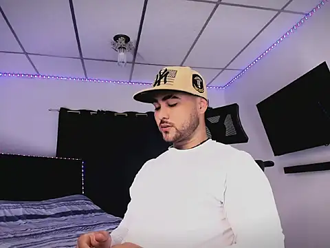 Sebas-hott's cam snapshot