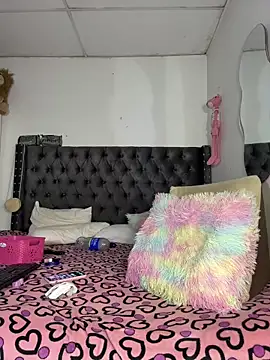 saragill323 live sex cam