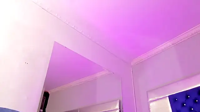 Eyleen_Santos live sex cam