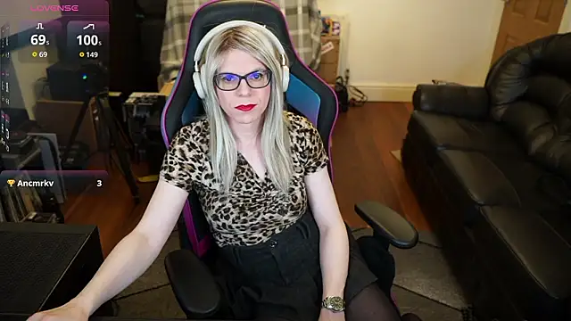 KelseyCobalt live sex cam