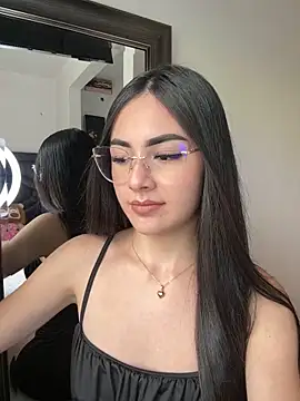 IslaCole's cam snapshot