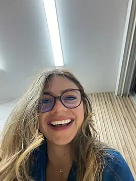 alicee16's cam snapshot