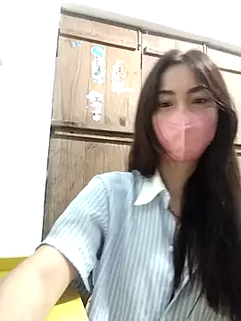 Baby-sexytits2026's cam snapshot