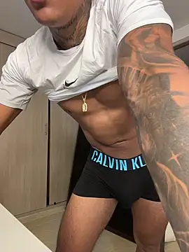 sendfer live sex cam