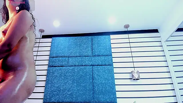 SilvanaDuran's cam snapshot