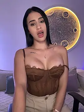 SarahhSmitth1 live sex cam