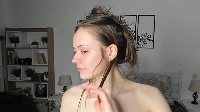 MalvinaTrafford's cam snapshot