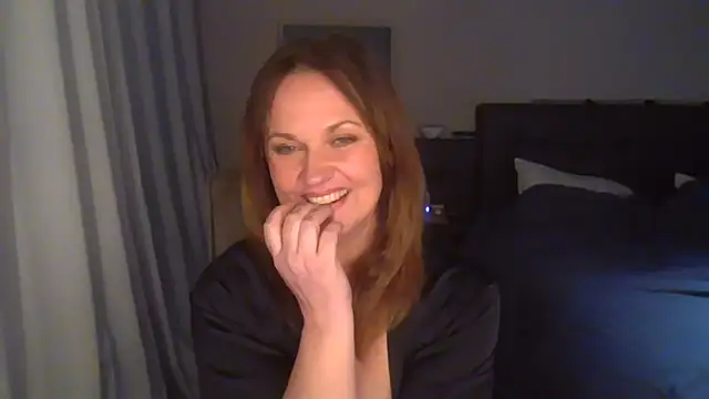 ninacam75's cam snapshot