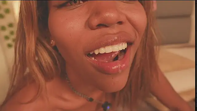 Lily_Miiller live sex cam