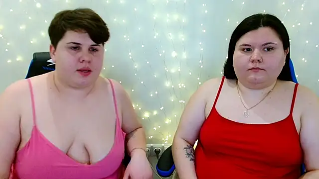 BeckyAndHellen live sex cam