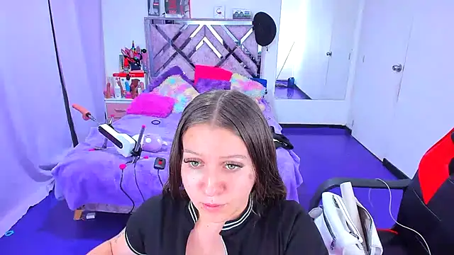 Luna_Analya's cam snapshot