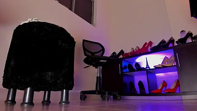 Vero_Starxx live sex cam