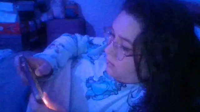 _maracr19_'s cam snapshot