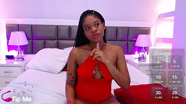 TaraLucky's cam snapshot