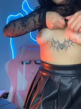 Valu_euphoria's cam snapshot