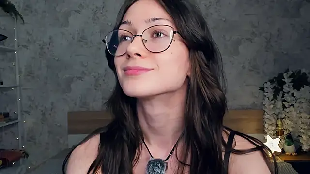 ReneeLippeatt's cam snapshot