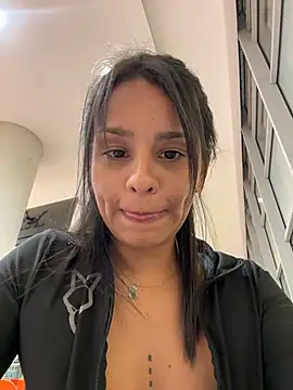 J_loren's cam snapshot