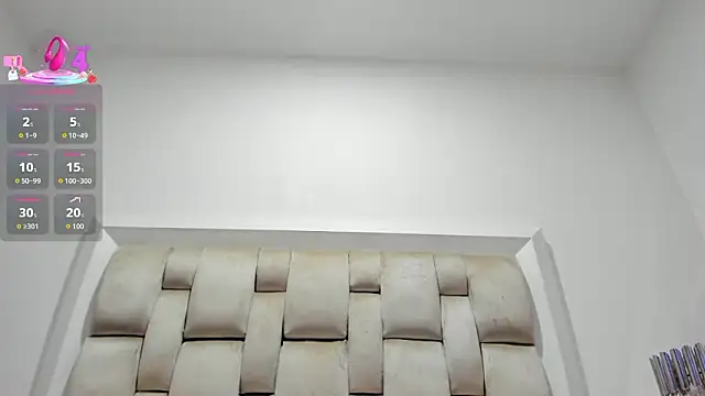 ValerieSoto's cam snapshot