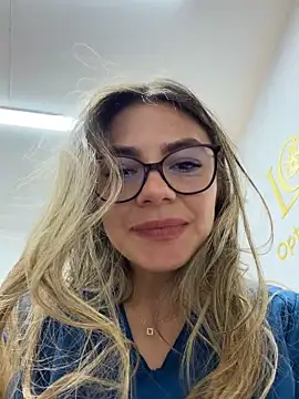 alicee16 live sex cam