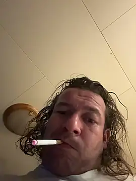 miguel910921 live sex cam