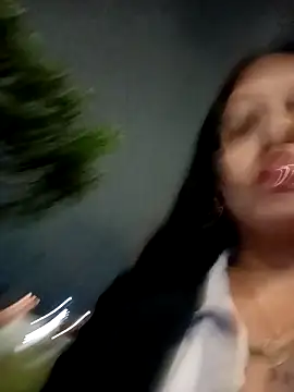 LunaHot_777 live sex cam