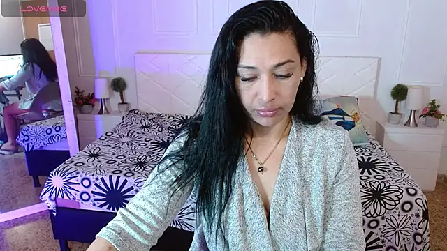 IvyShine7's cam snapshot