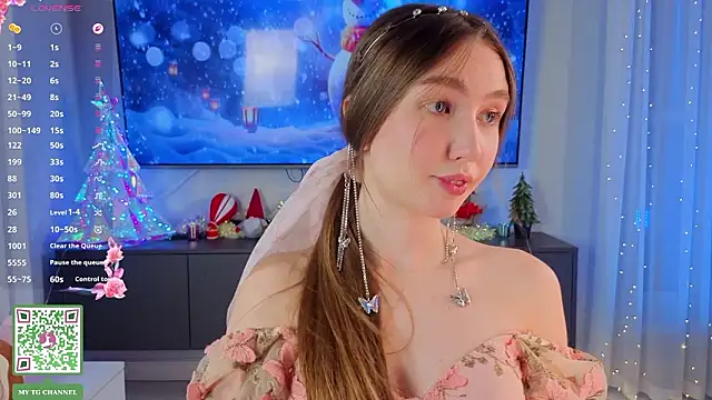 ElfredaTupy's cam snapshot