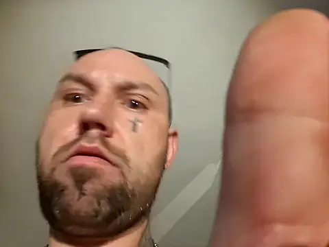 CoastalUnity654 live sex cam