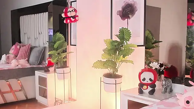 Kitty_Eliffe's cam snapshot