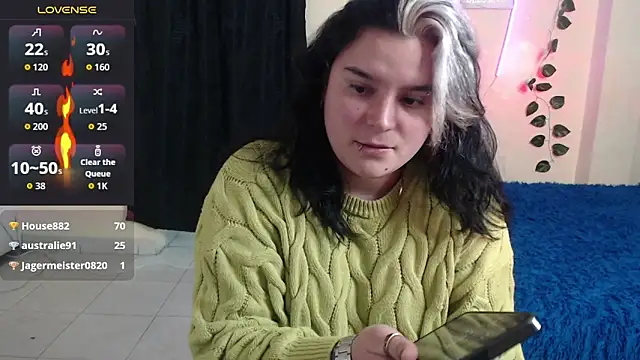 Nika_1_'s cam snapshot